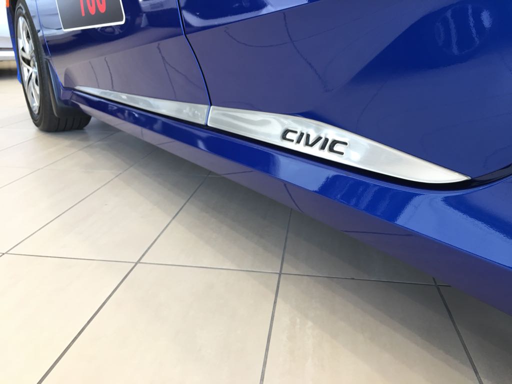 Rocker Trims for 2016-2021 Honda Civic — 5