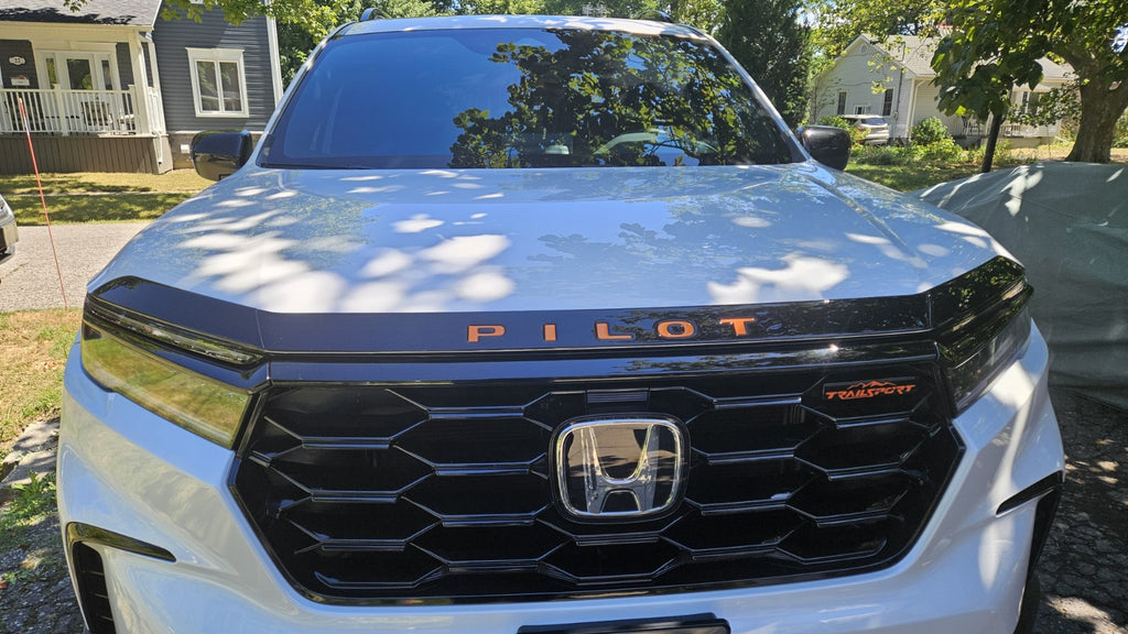 Hood Protector w/ Logo for 2023-2026 Honda Pilot — 2