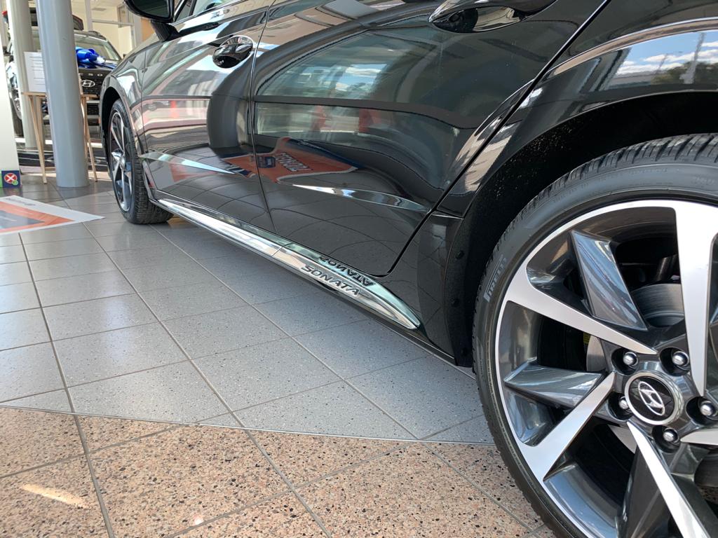 Rocker Trims for 2015-2019 Hyundai Sonata — 2