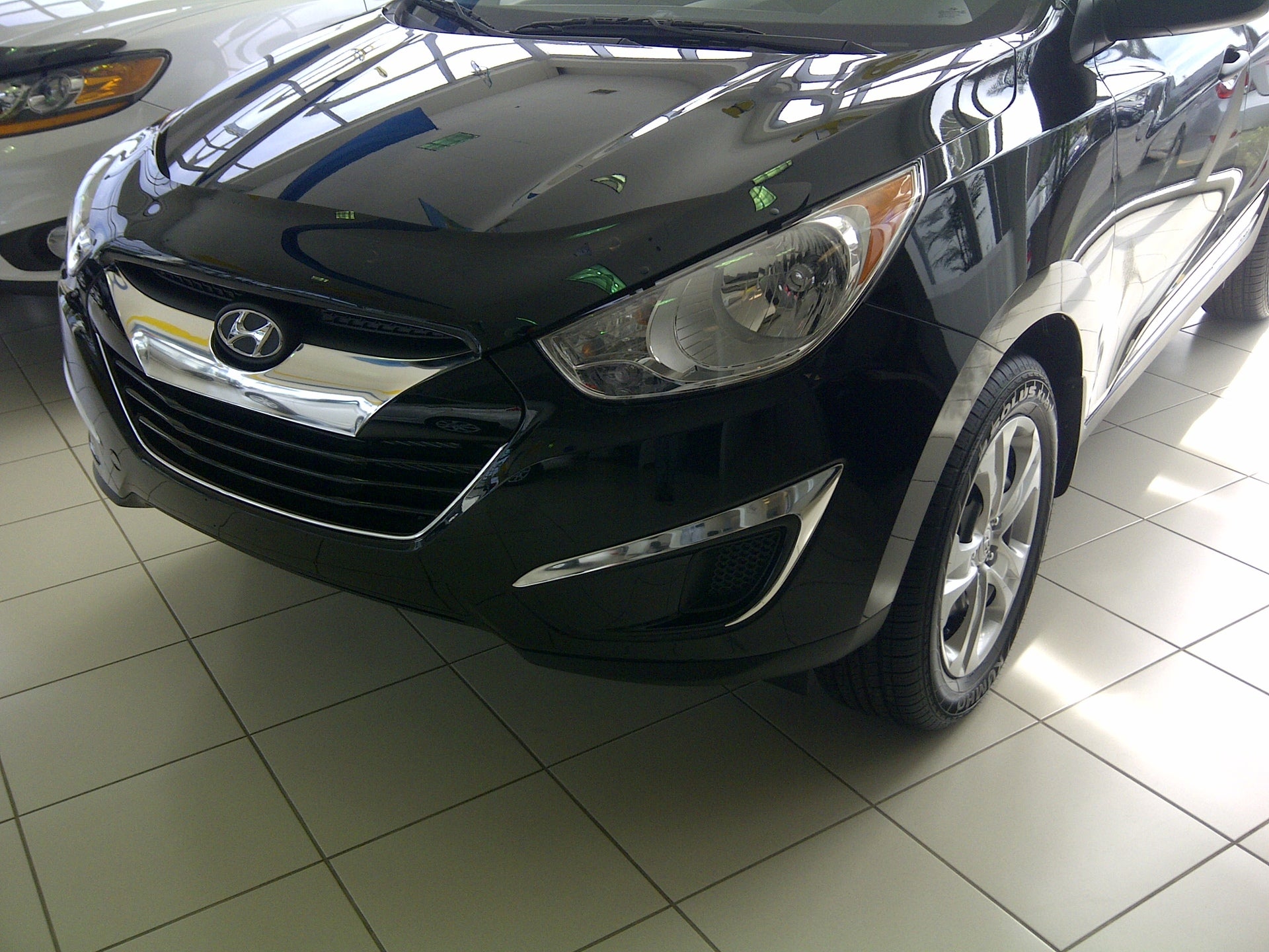 Rocker Trim Kit for 2010-2015 Hyundai Tucson — 2