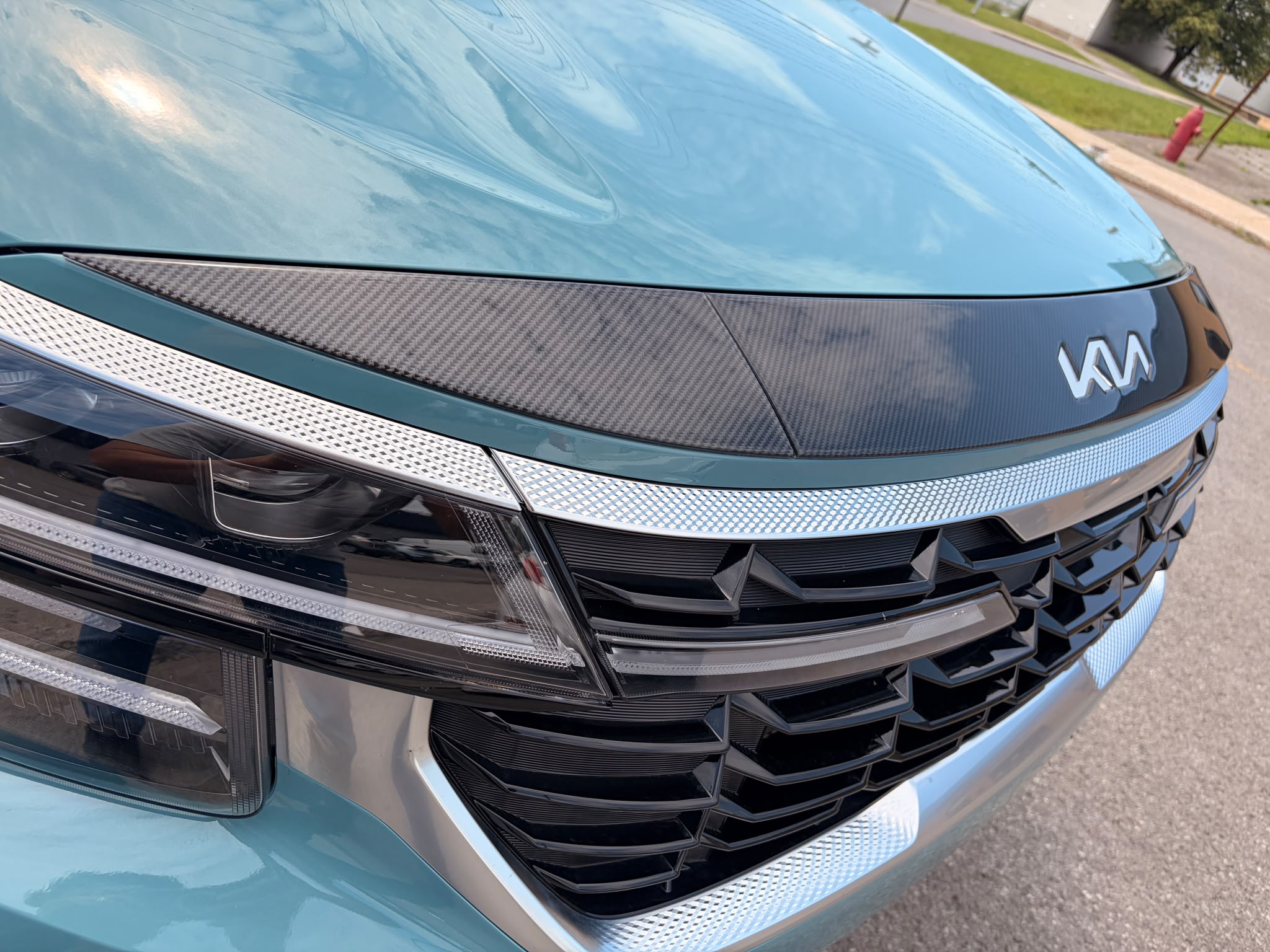 Hood Protector for 2022-2026 Kia Seltos (Cut-Out) — 6
