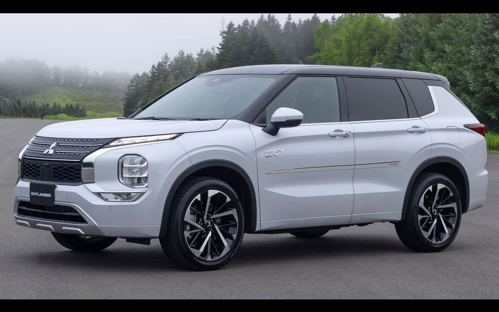Venom B Body Side Moldings for 2023-2026 Mitsubishi Outlander PHEV — 3
