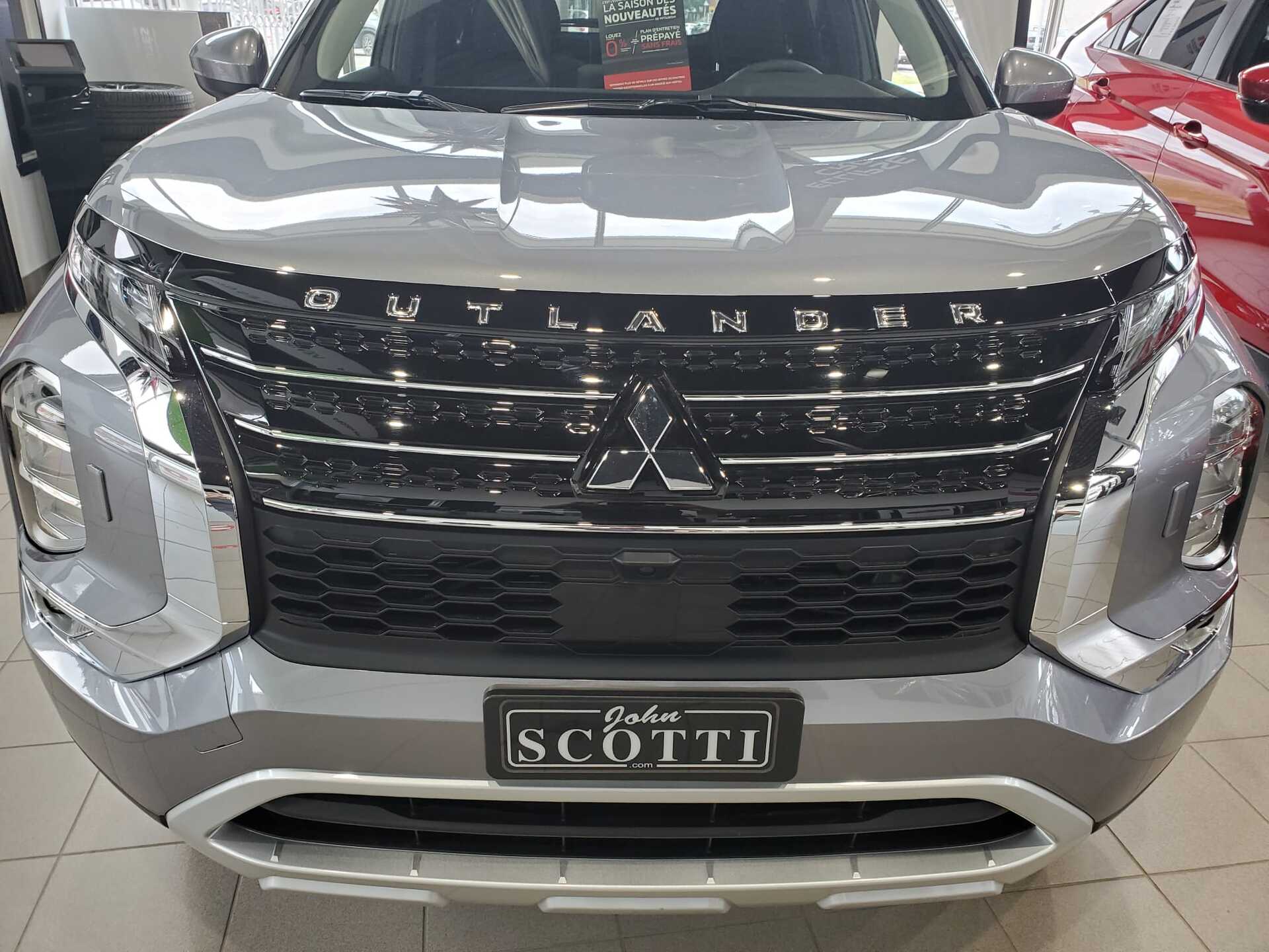 Hood Protector w/ Logo for 2022-2026 Mitsubishi Outlander — 3