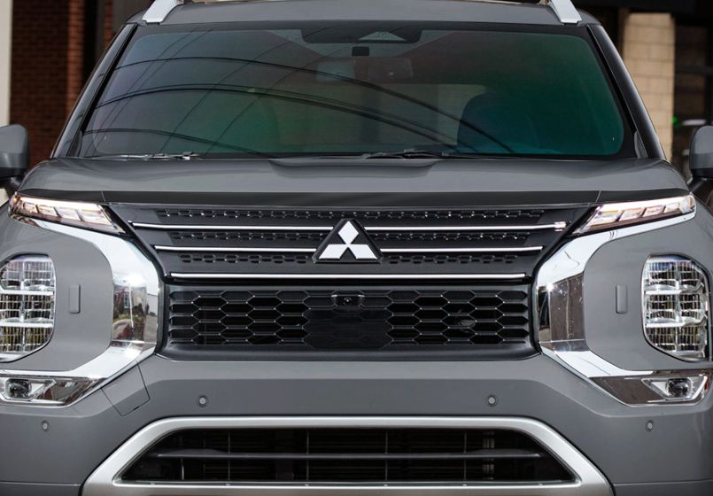 Hood Protector for 2022-2026 Mitsubishi Outlander — 3