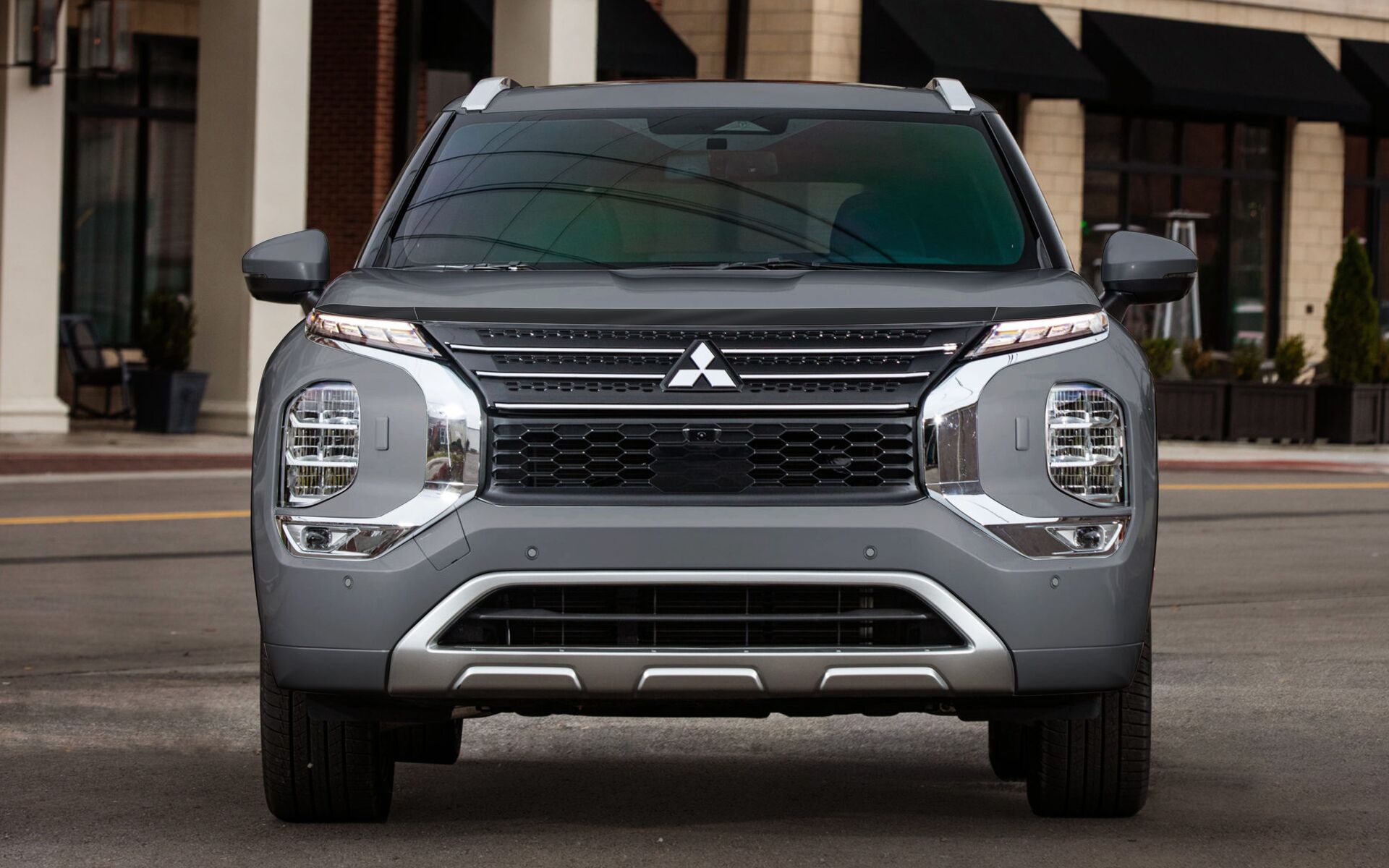 Hood Protector for 2022-2026 Mitsubishi Outlander — 2