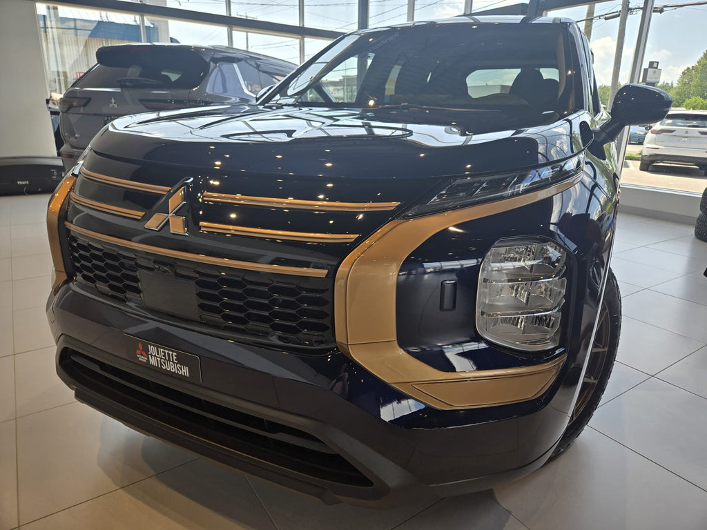 Front Fascia Accents (without Fog Lights) for 2022-2026 Mitsubishi Outlander — 3