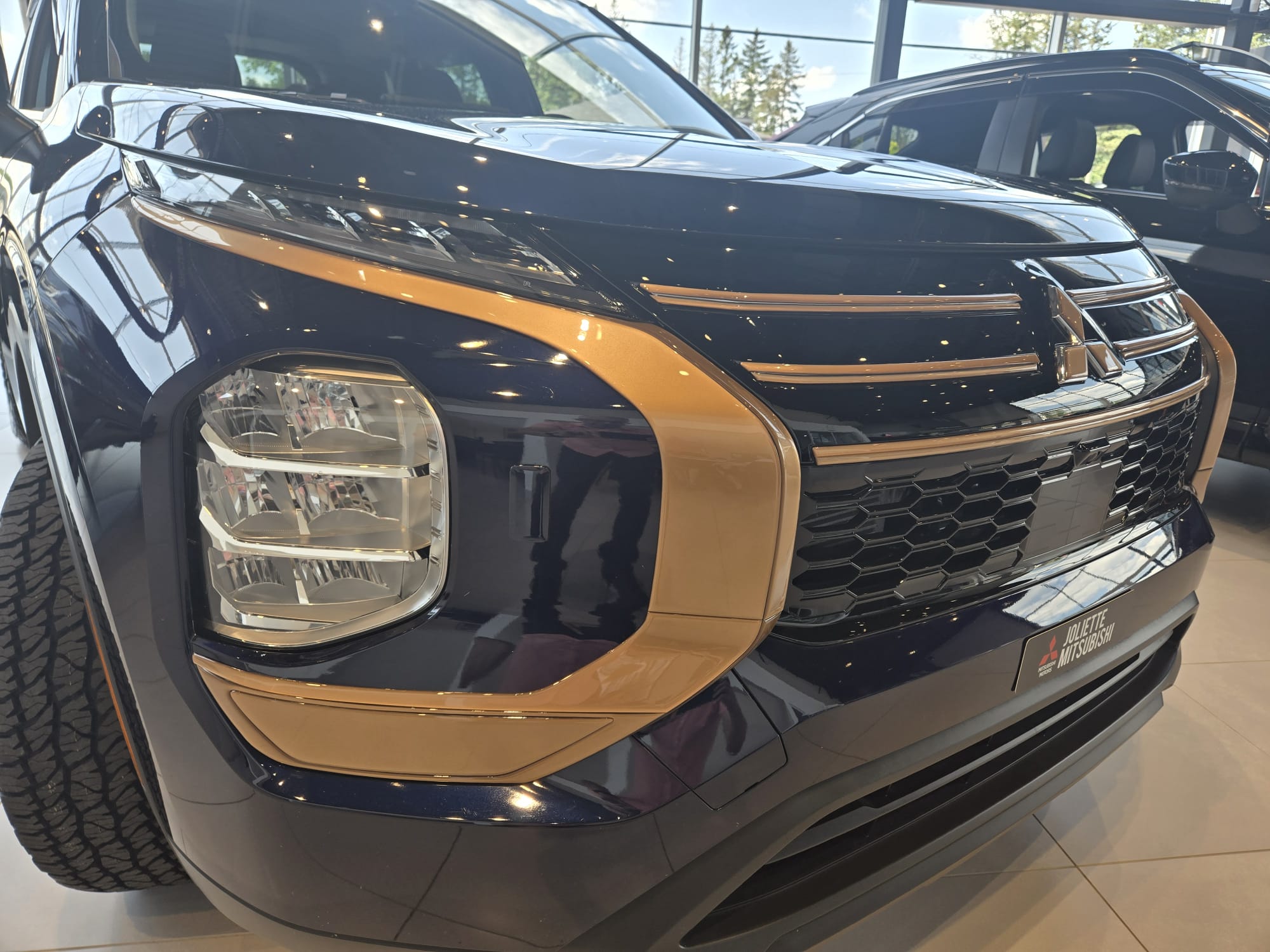 Front Fascia Accents (without Fog Lights) for 2022-2026 Mitsubishi Outlander — 4