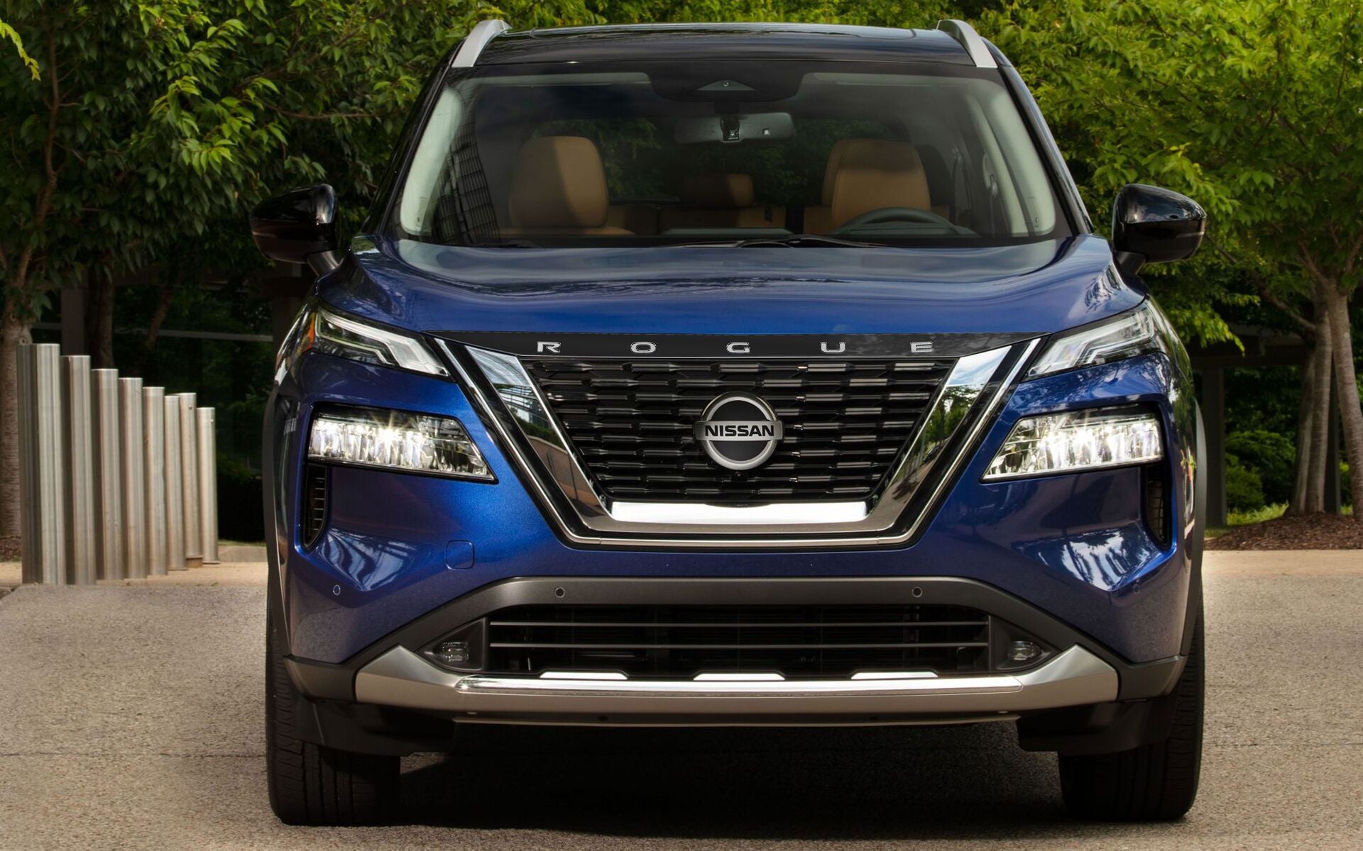 Hood Protector w/ Logo for 2021-2026 Nissan Rogue — 3
