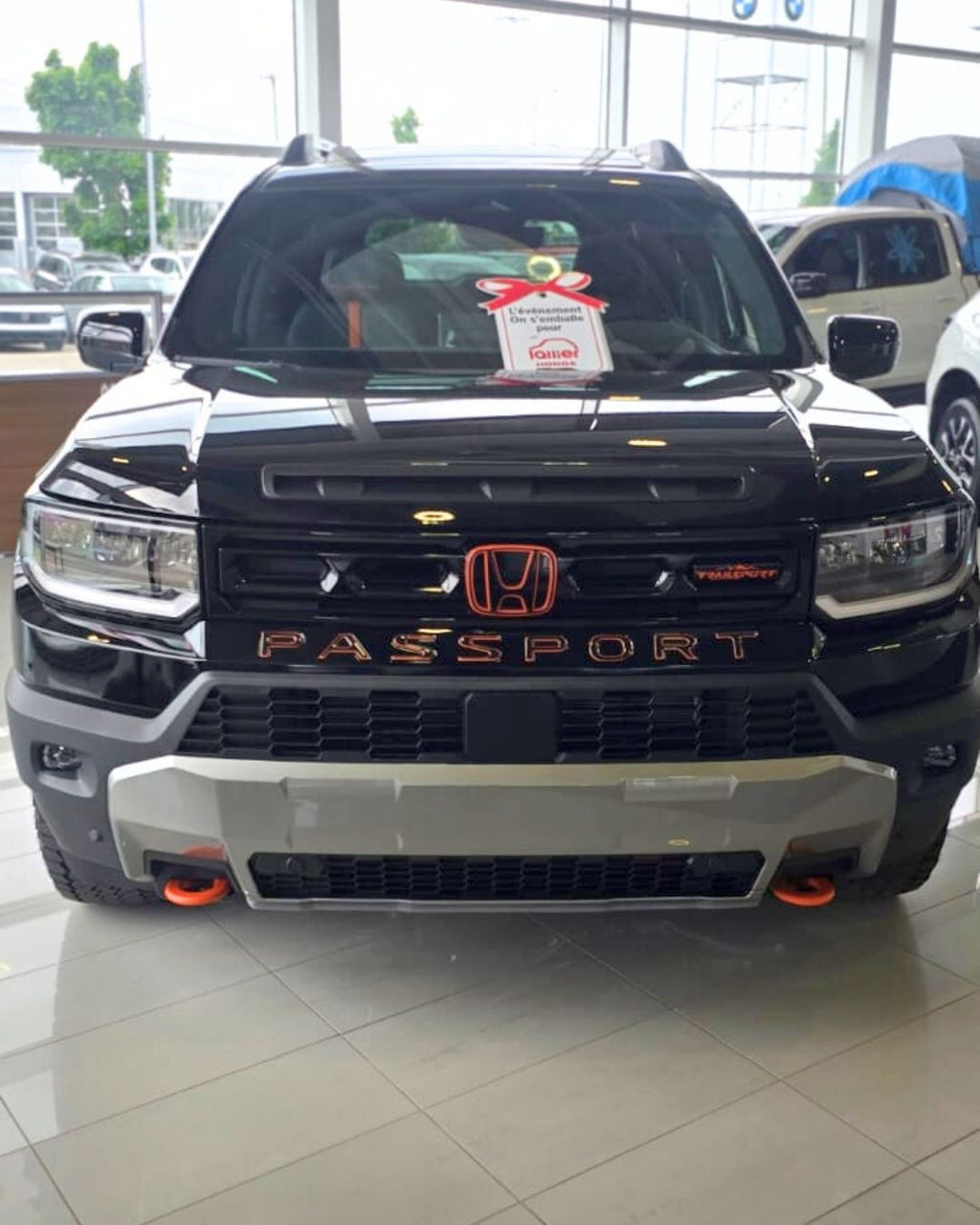 2-Tone Hood Logo for 2026 Honda Passport — 3